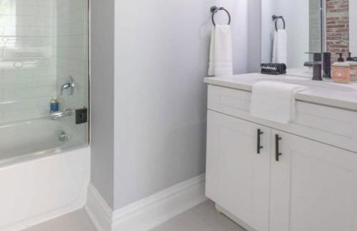 Soulard Retreat 7BR 9BA Courtyard ABODEbucks - Foto 20