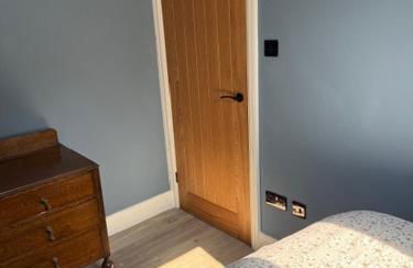 Brand New Stylish Converted Coach House in Cardiff - Foto 21