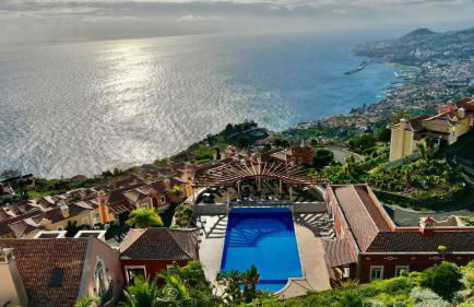 Sea and Sun 4 You - Palheiro Village - Foto 1