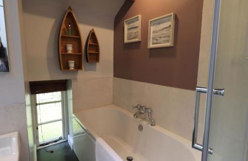 The Mounting Steps - Foto 23