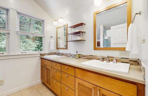 Seattle’s Cozy Coast Retreat - Foto 14