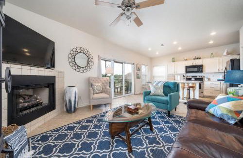 Natalie's Nook, Lake Hideaway near Downtown Fun! - Foto 1