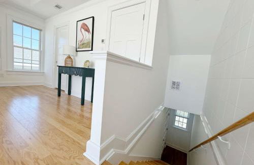 Spacious 3-Floor Downtown Retreat - Prime Location - Foto 38