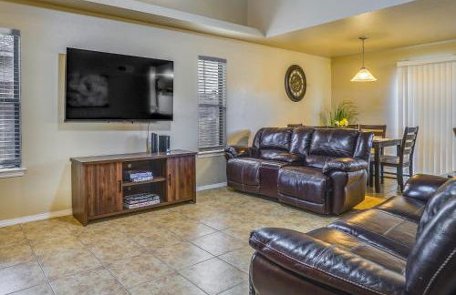 Sunny El Paso Home with Private Yard! - Foto 2