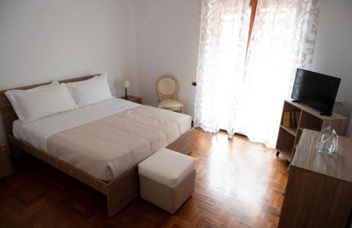 La Terrazza Parco Lauro Apartment - Photo 24