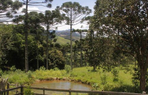 Chalé Sementes de Fé terras altas Nogueira - Foto 39