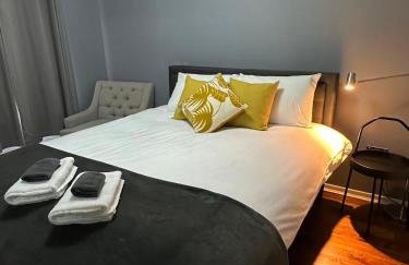 Two bedroom flat close to meadows with free parking by parking permit - Foto 1