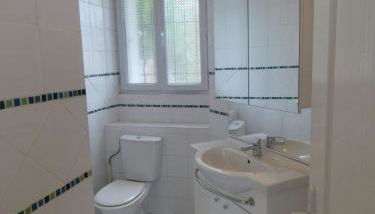 Appartement Charmant, quartier calme - Foto 3