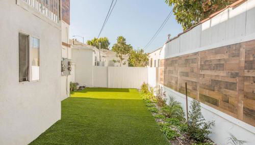 West LA Chariton - Photo 2, Garden