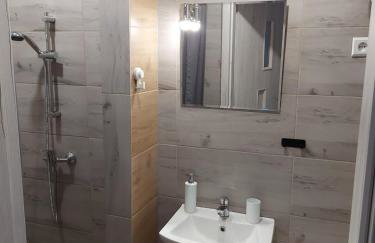 W sosnowym lesie - Foto 3