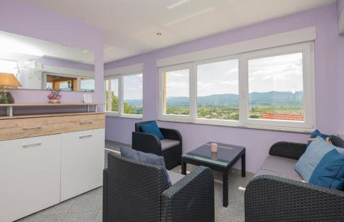 6 Bedroom Awesome Home In Prolozac - Foto 7