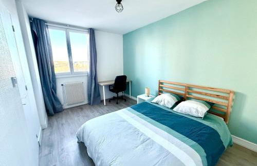 Appartement au pied du métro. - Photo 2