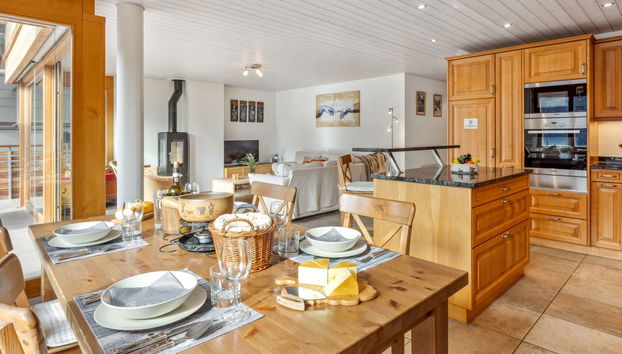 Kitchen / Dining Room