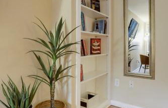 Beautiful 2 Bedroom across from The House of Representatives - Foto 31