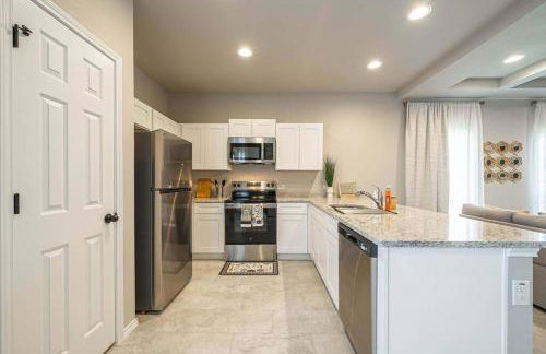 Gorgeous, Brand New 3 Bedrooms Home- Built 2024, Near SeaWorld & Lackland AFB - Foto 21