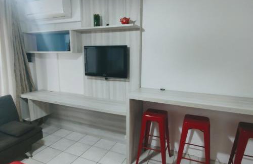 Studio completo frente à Praia do Gonzaga ( Pé na Areia ) - Foto 4