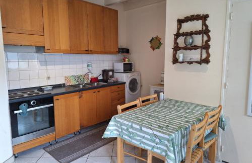 Petite maison proche cathédrale hyper centre - Foto 2