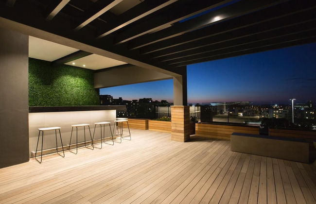 Urban Elephant At The Docklands - Foto 24