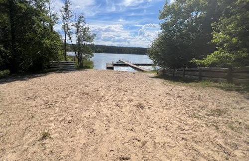 Dom nad jeziorem Strażym - Foto 26