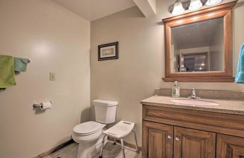 Great Bear Lake Home with Private Dock and Fire Pit! - Foto 18