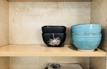 Colorful Dining Experience in Cozy Getaway - Foto 11