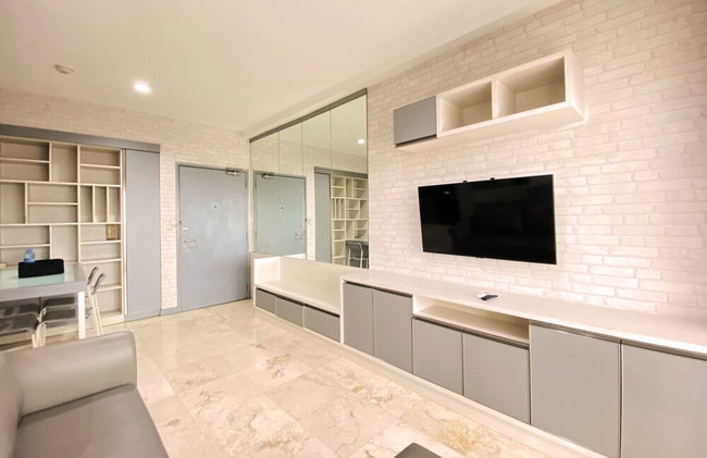 Cozy Stay And Serene Designed 2Br At Braga City Walk Apartment - Foto 24