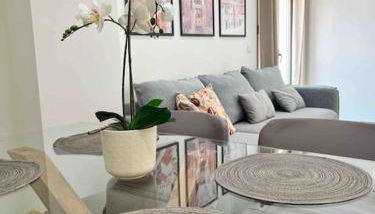 Fatima Experience 50 metros do Santuário de Fátima - Foto 4