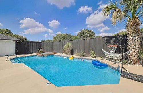 Plano Perfect Getaway - Pool Hot Tub BBQ Grill - Foto 33