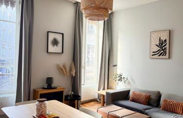 Art de Recevoir - Charmant cocon au cœur de Lyon avec vue sur Fourvière - Foto 11