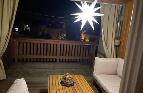 Mittelalterdomizil mit Balkon und Parkplätzen - Foto 46