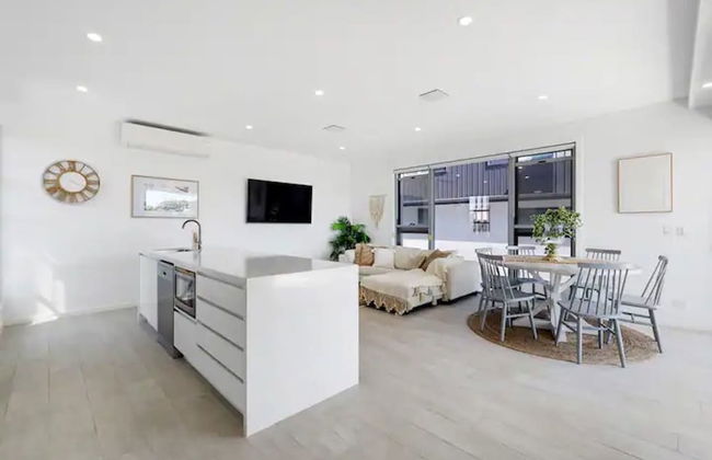 Oceanviews on Pearl - Photo 10