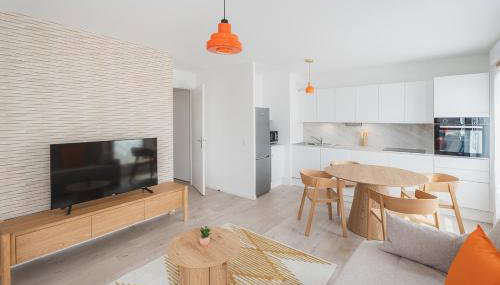 Tranquility Terminal - Paris Orly Airport - Foto 5