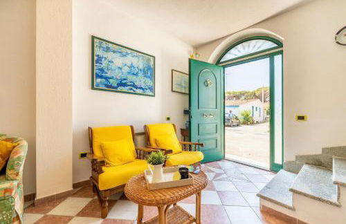 House 8 beds overlooking a pine forest at just 600 mt from the sea - Foto 2