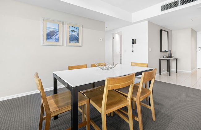 Pool and Ocean Views at the H-Residences - Foto 7