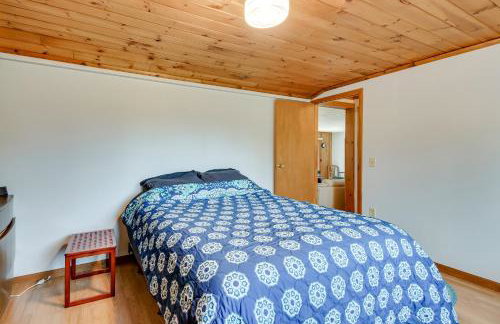 Fishing Pond and Spacious Yard Quiet Home in Sodus! - Foto 22