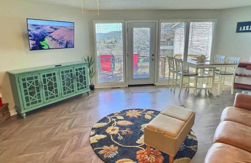 Marina Access Lake View Golf Swimming Fishing with All Holiday Island Amenities Accessible - Foto 6