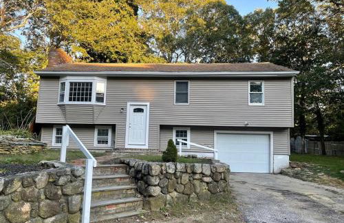 Hyannis Hideaway in Cape Cod - Photo 42