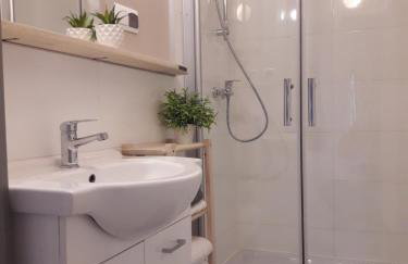 Przy ratuszu - Foto 18