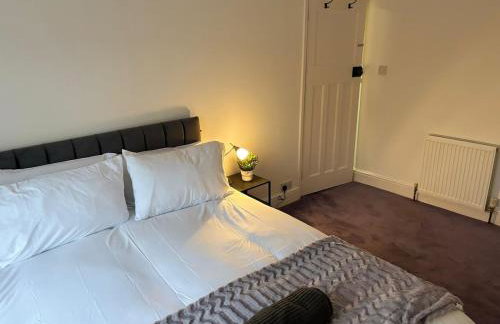 Cosy 2-bed NR New Cross Hospital - Foto 11
