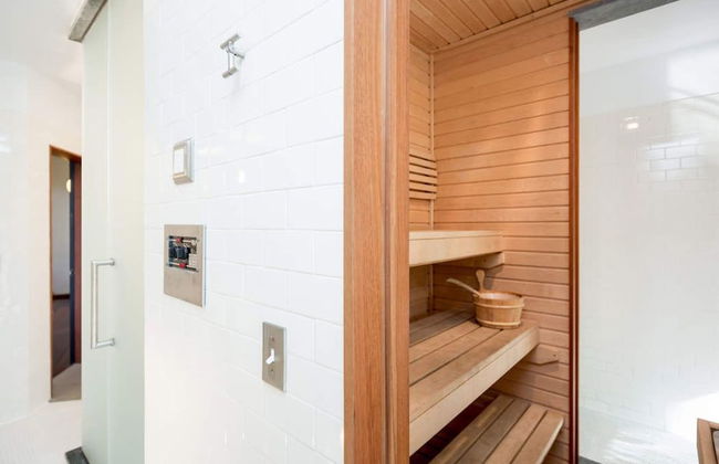 Bluffside Cove by Rove Beachfront w Pool Sauna - Foto 22