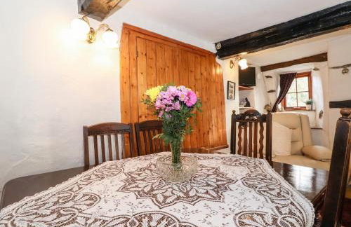 Castle Lodge - Photo 9