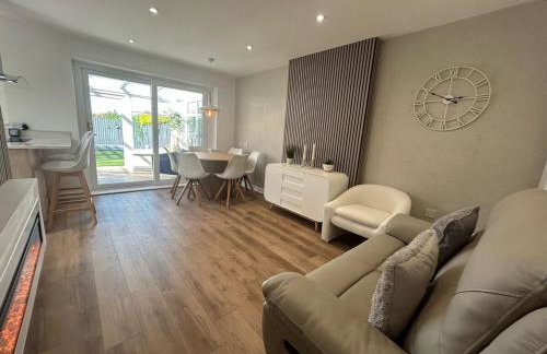 Modern 2 Bedroom Home - Foto 8