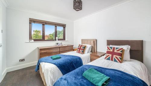 Gorgeous House, 5 Beds, Amazing transport links - Foto 2