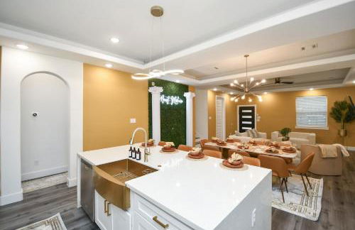 Mount Melanin Spacious 4BD Home Sleeps 17 - Near NRG Stadium - Foto 19