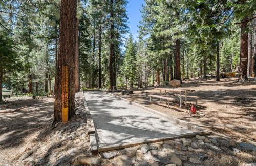 Enjoy Forest Views Retreat at Kingswood Village - Photo 42