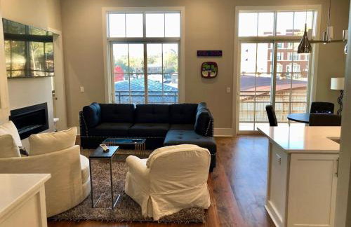 New Luxury Oxford Square Condo at Harrison Square - Foto 23