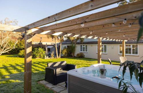 Sussex Escape for 8 with Hot Tub nr Goodwood - Foto 5