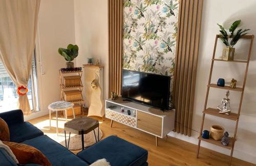 Vue dégagée au calme dernier etage - Foto 1