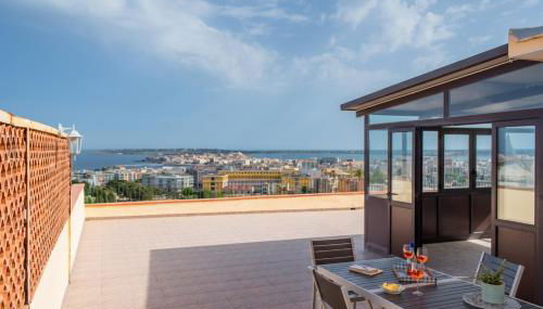GuestHost - La Terrazza di Siracusa - Roomy and Bright Flat - Foto 3
