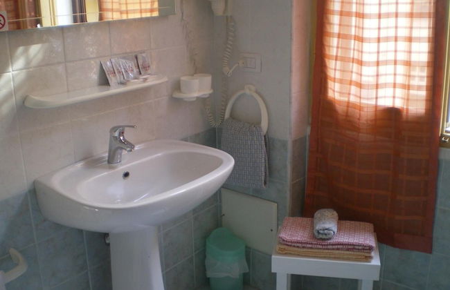 Actinia Accomodation - Photo 30